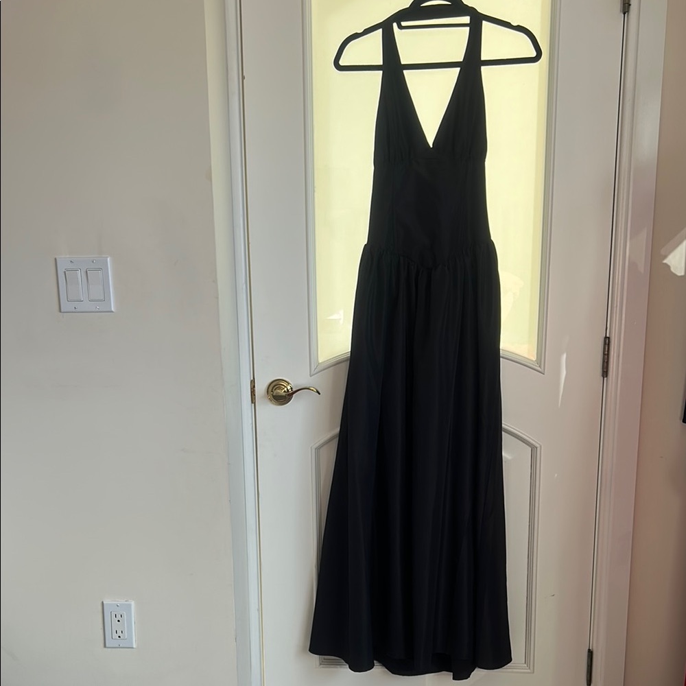 Elegant Black Halter Maxi Dress
